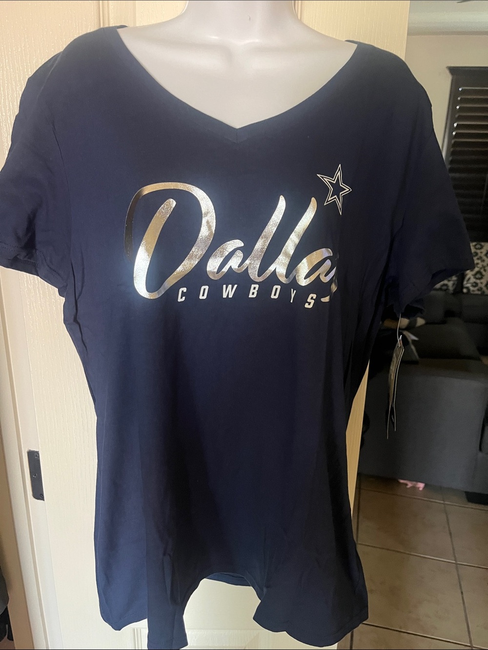 NWT- NFL Women's Navy V-Neck Dallas Cowboys Tee with Metallic Silver Logo